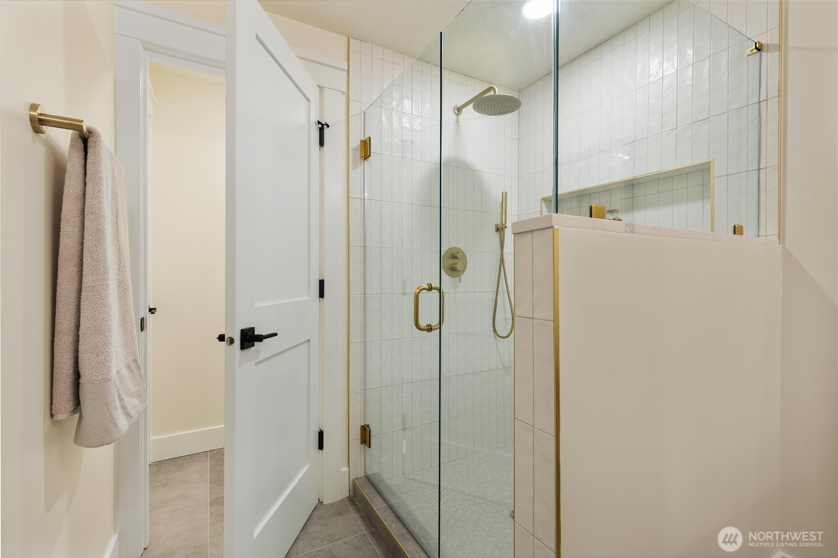 11007 2nd Avenue NW, Seattle, WA 98177