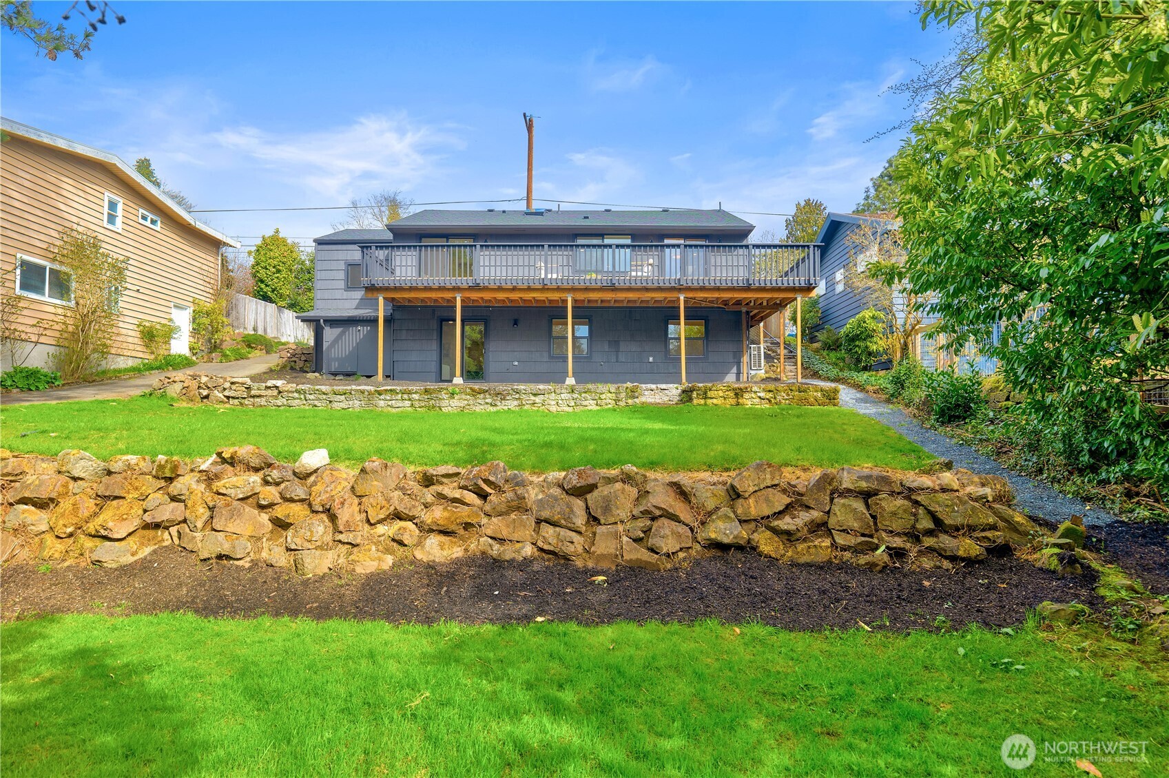 11007 2nd Avenue NW, Seattle, WA 98177