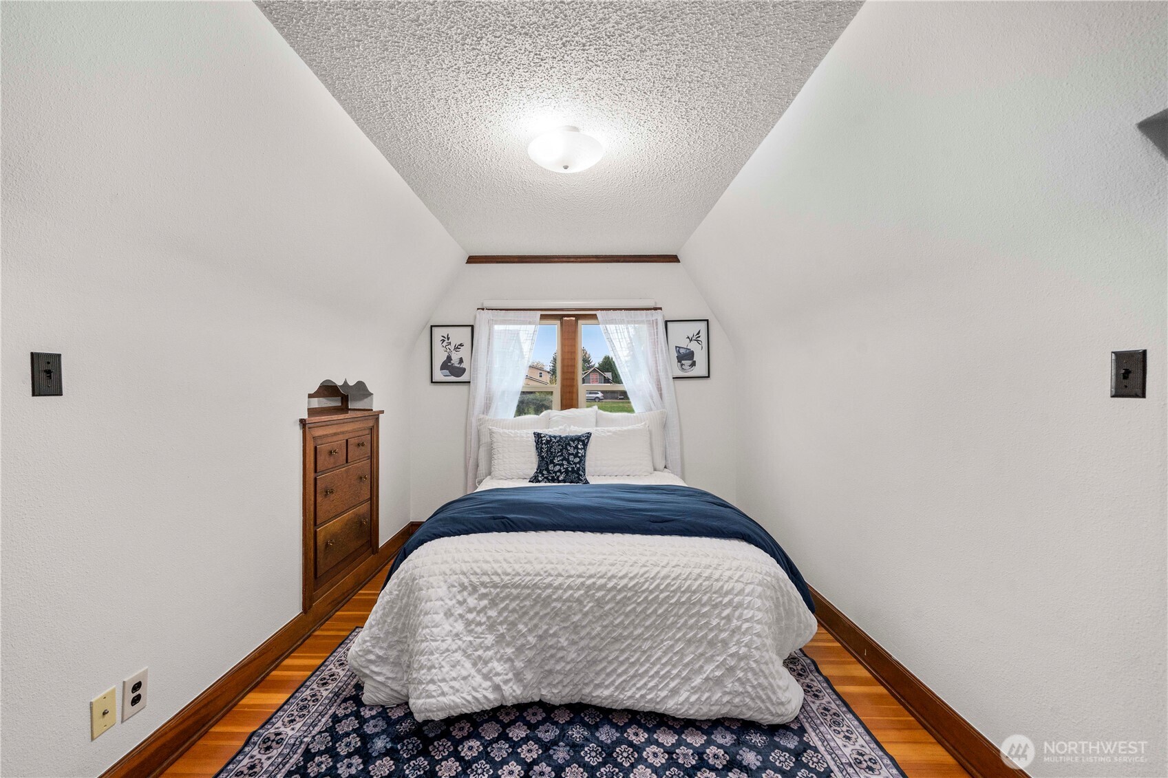 2542 S Cushman Avenue , Tacoma, WA 98405