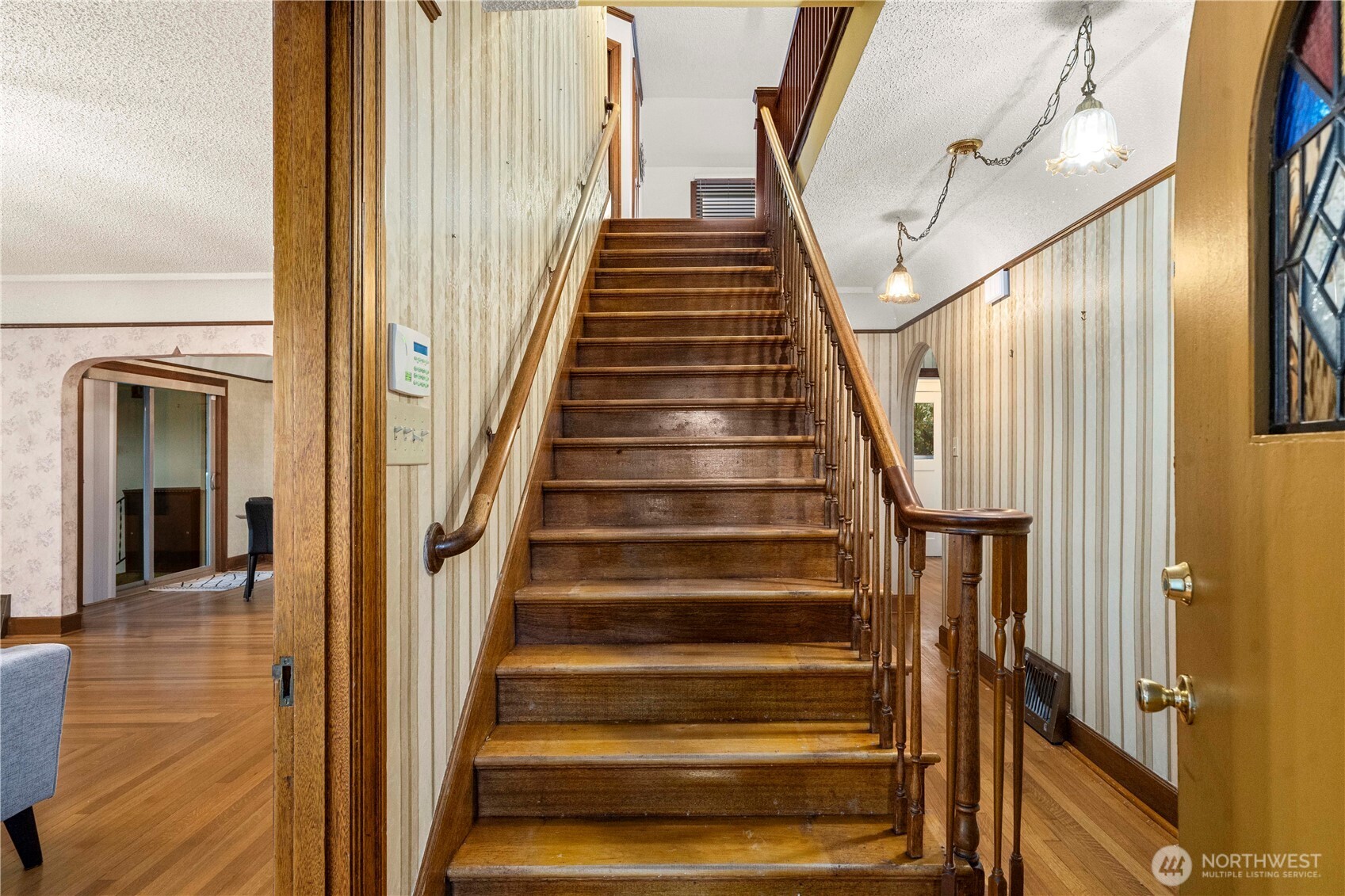 2542 S Cushman Avenue , Tacoma, WA 98405