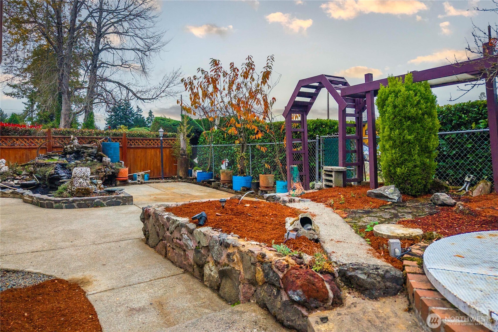 2542 S Cushman Avenue , Tacoma, WA 98405