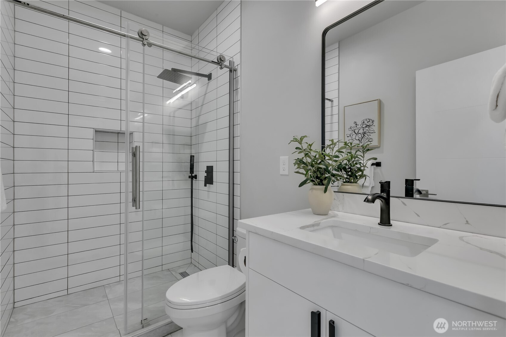 9846 62nd Avenue S #1, Seattle, WA 98118