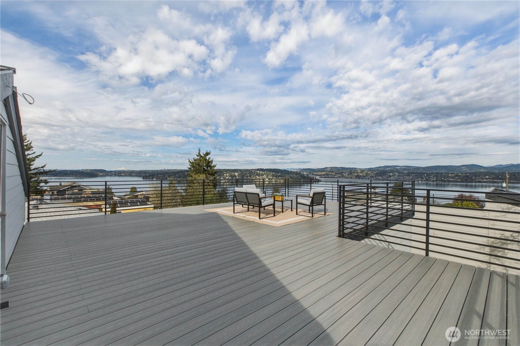 9846 62nd Avenue S #1, Seattle, WA 98118