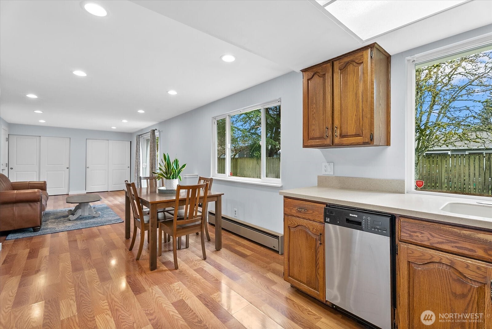 5508 172nd Place SW, Lynnwood, WA 98037