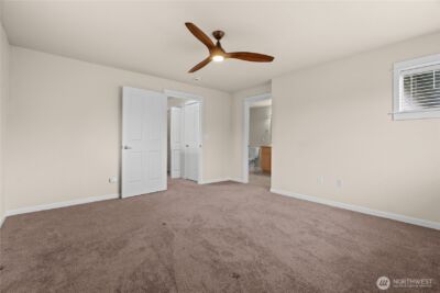 10700 SE 260th Street #A103, Kent, WA 98030 - Photo 11