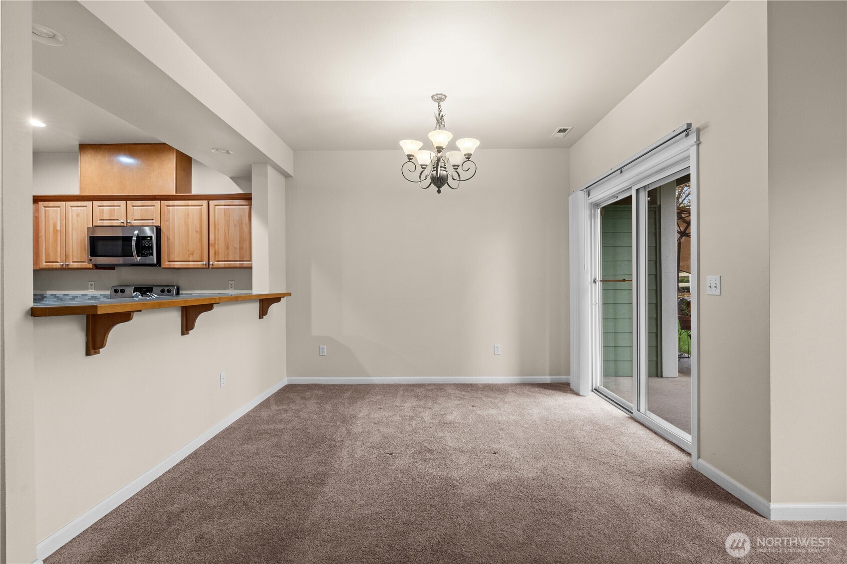 10700 SE 260th Street #A103, Kent, WA 98030