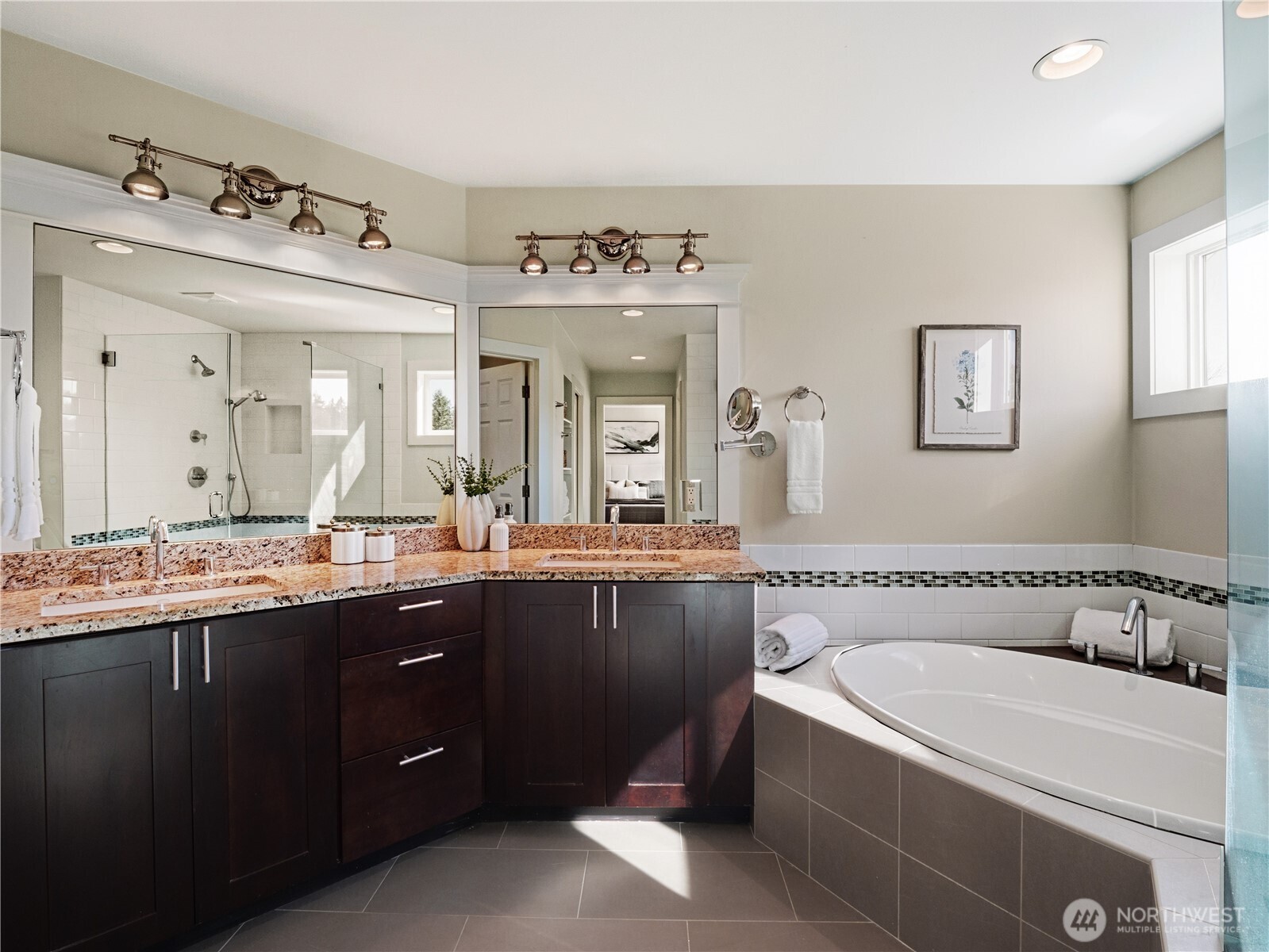 23919 SE 8th Place , Sammamish, WA 98075