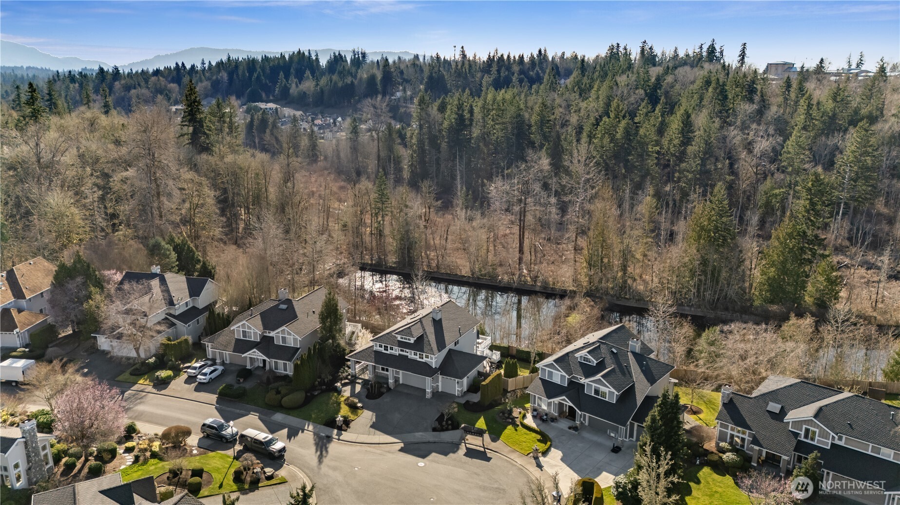 23919 SE 8th Place , Sammamish, WA 98075