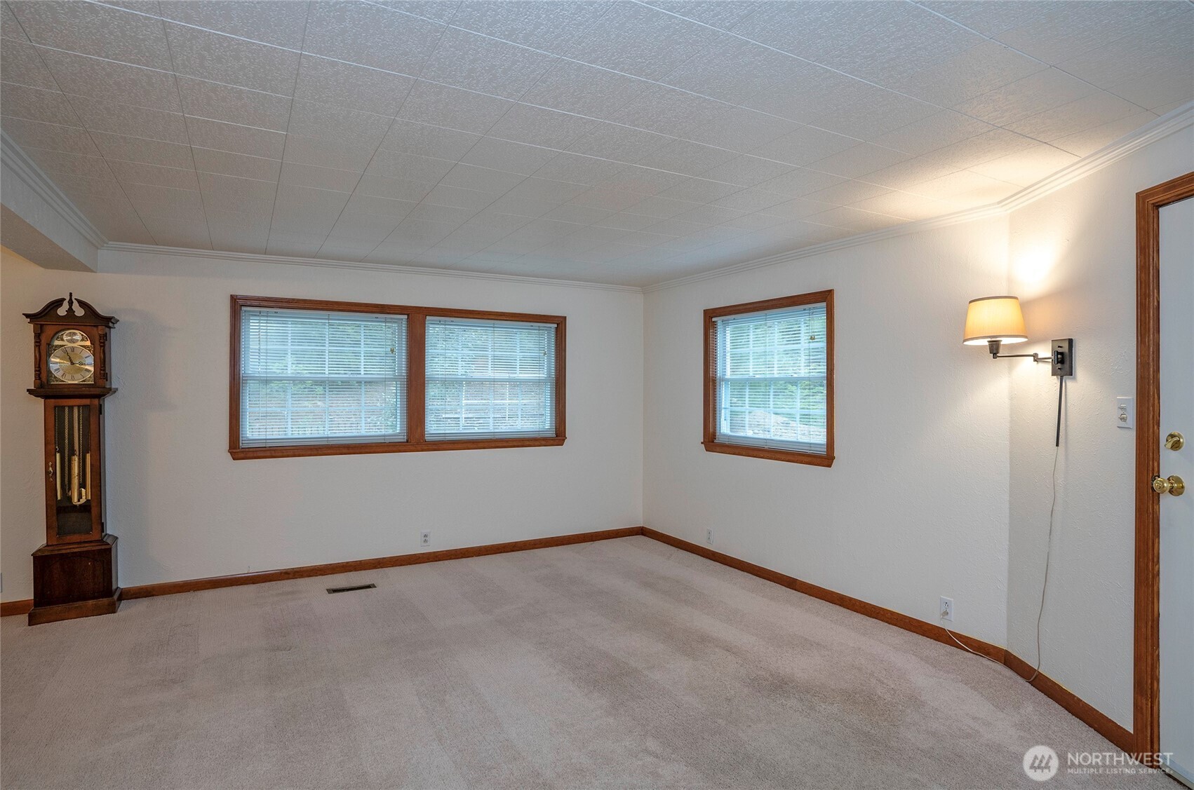 17843 NW Seabeck Holly Road , Seabeck, WA 98380