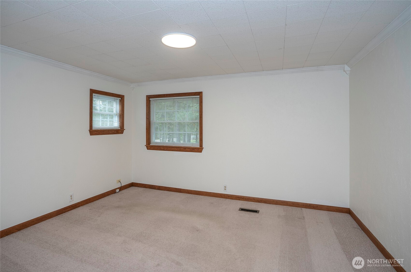 17843 NW Seabeck Holly Road , Seabeck, WA 98380