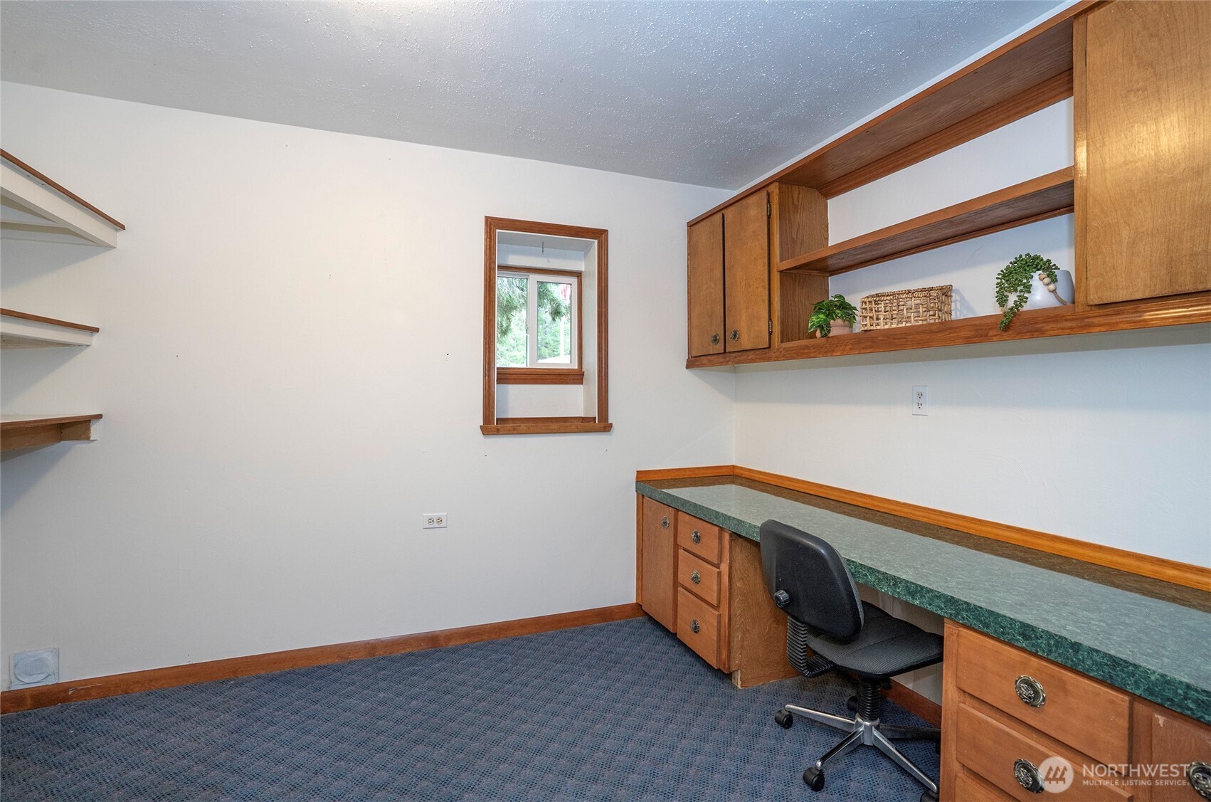 17843 NW Seabeck Holly Road , Seabeck, WA 98380