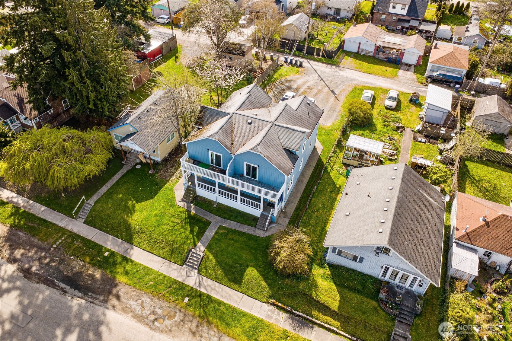 3572 -3574 E F Street , Tacoma, WA 98404