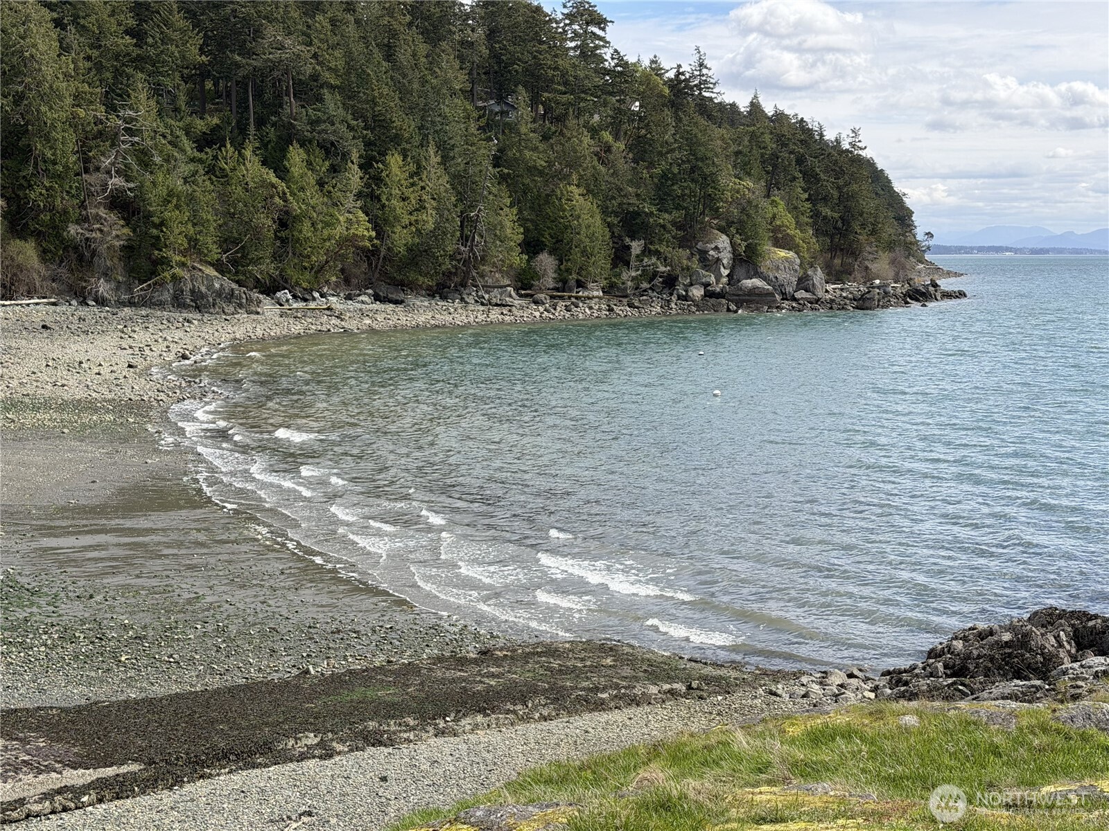 7670 Holiday Boulevard , Anacortes, WA 98221