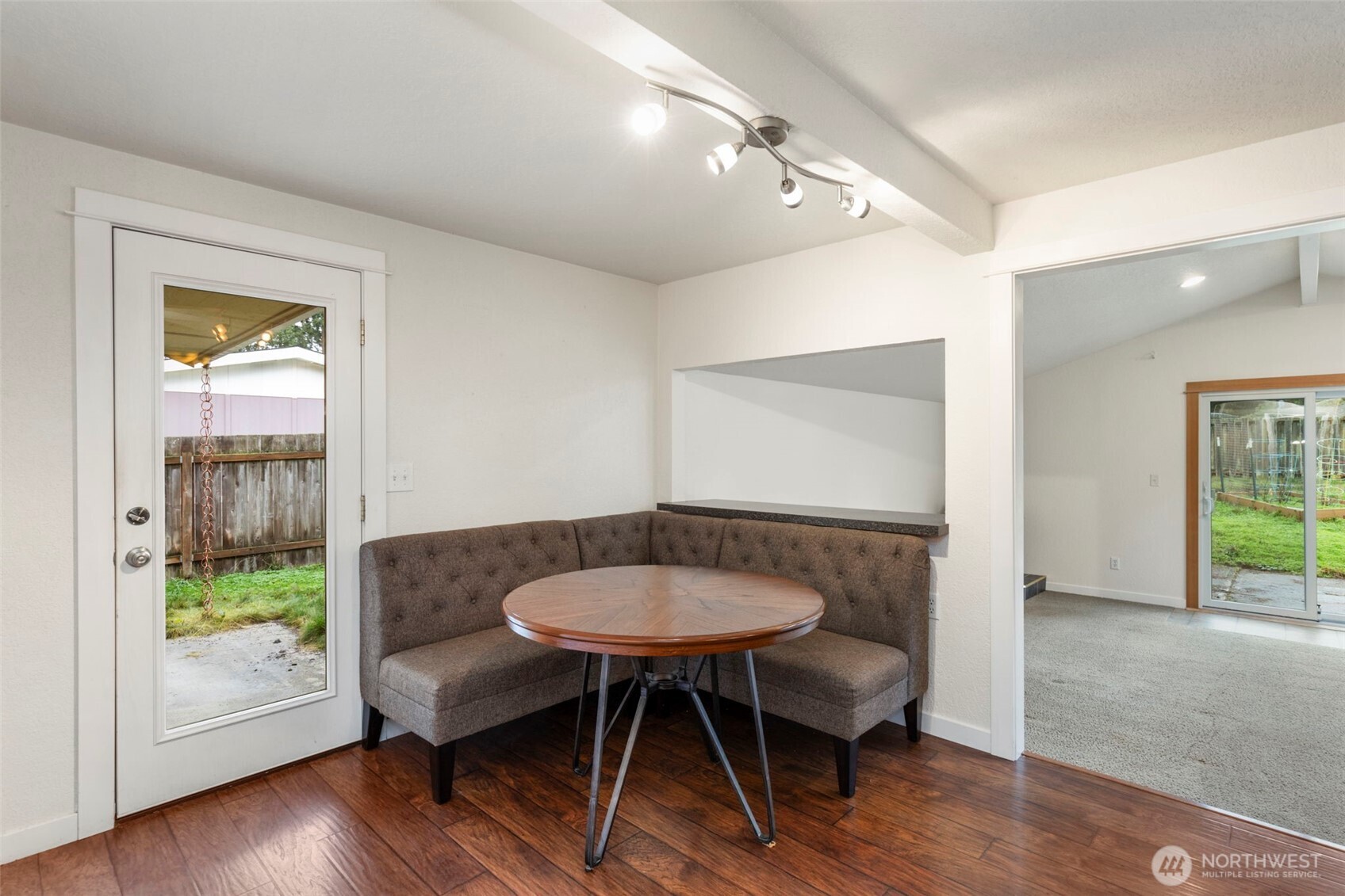 101 D Street , Port Hadlock, WA 98339