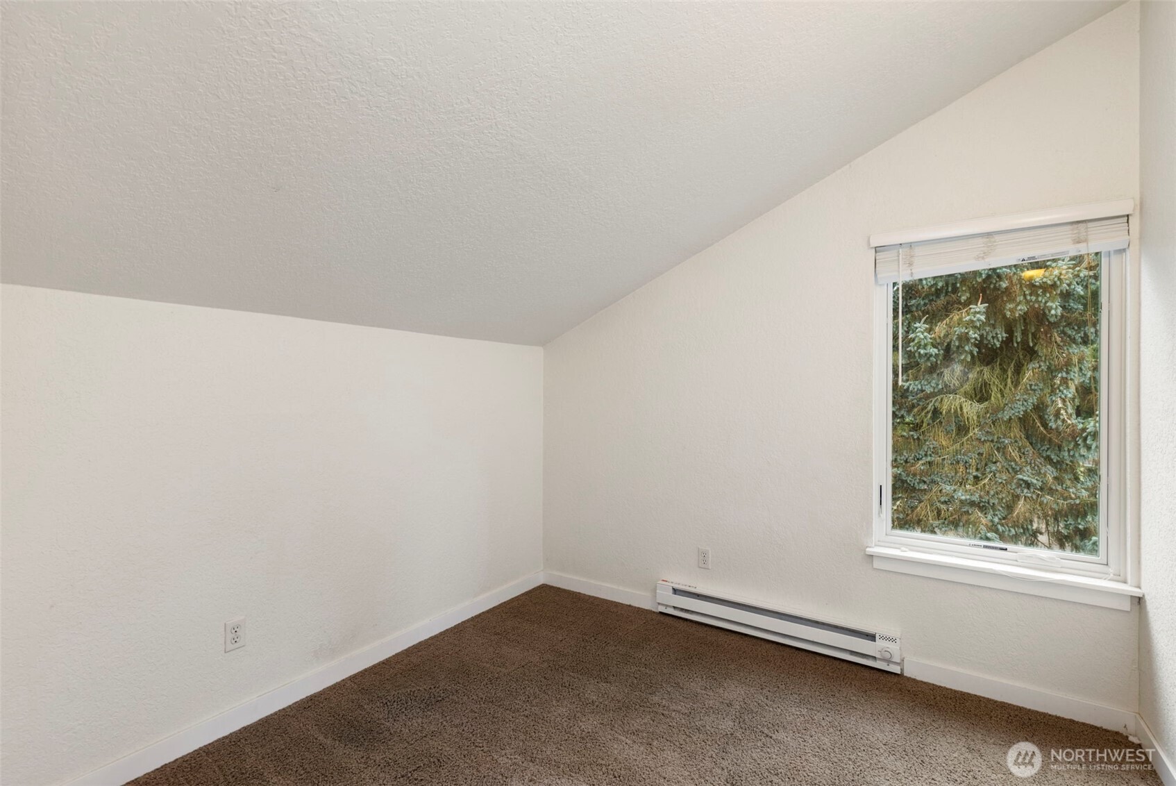 101 D Street , Port Hadlock, WA 98339