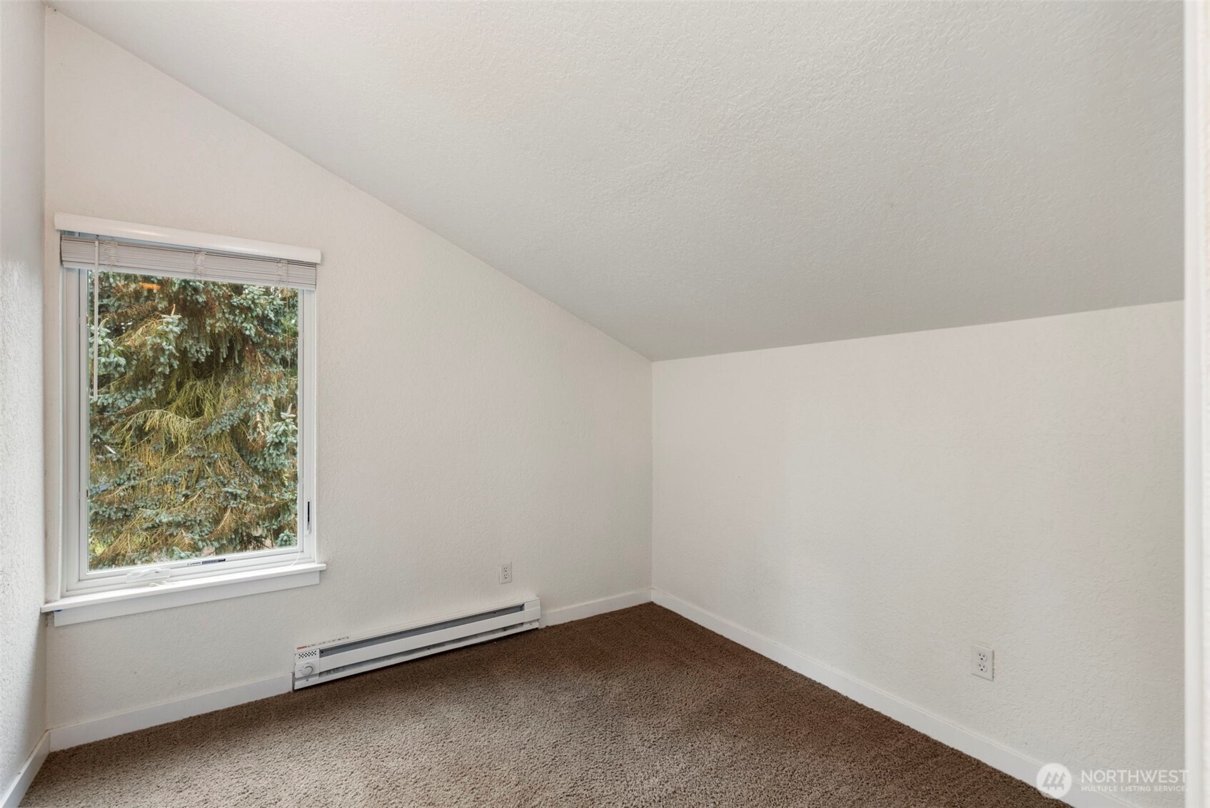 101 D Street , Port Hadlock, WA 98339