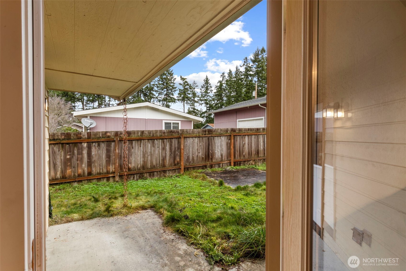 101 D Street , Port Hadlock, WA 98339