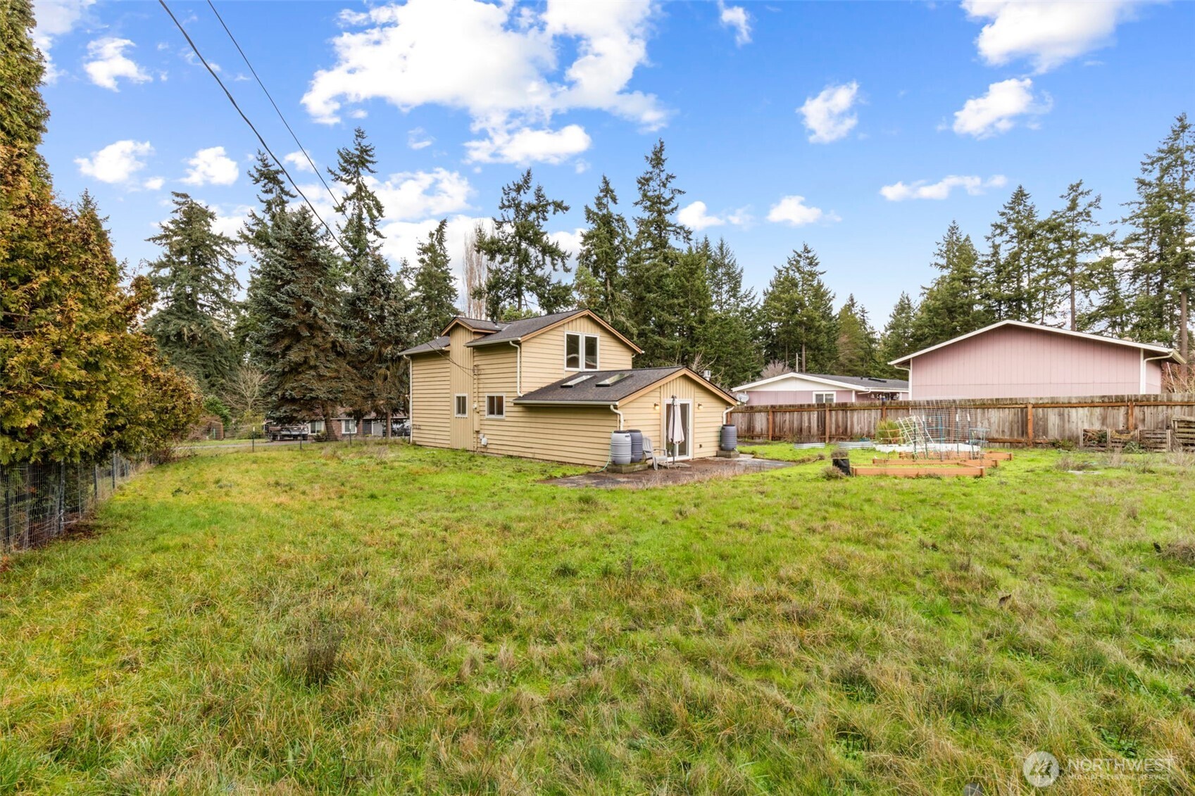 101 D Street , Port Hadlock, WA 98339