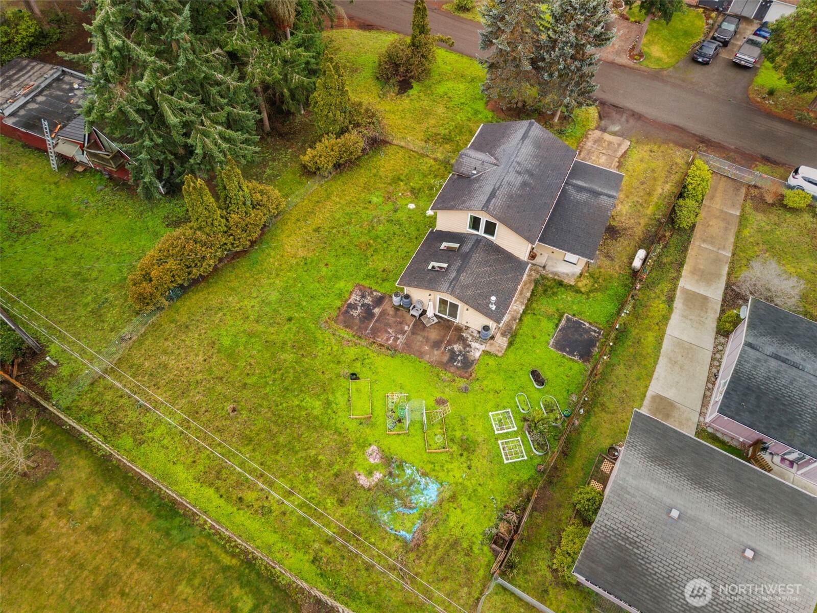 101 D Street , Port Hadlock, WA 98339