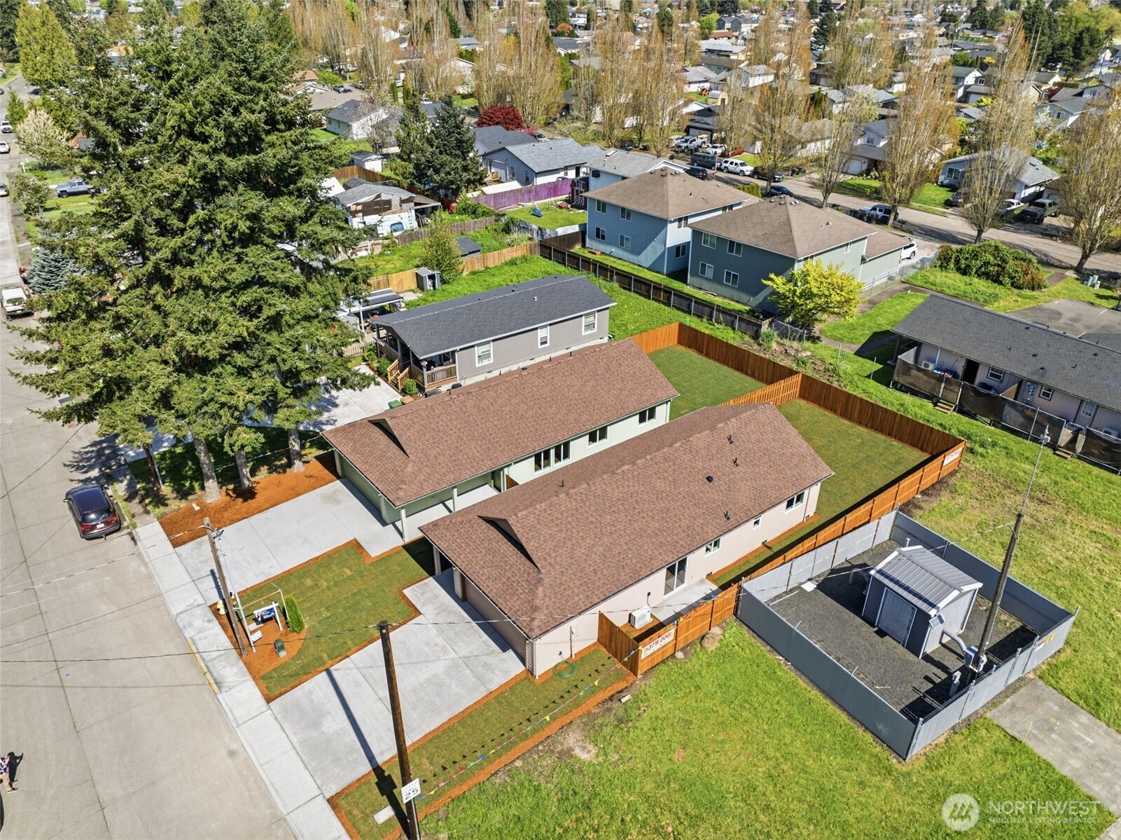 206 Douglas Street , Longview, WA 98632