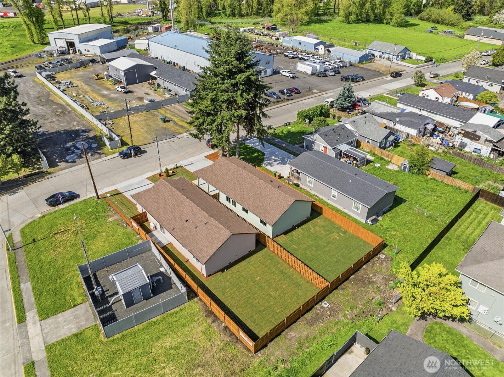 206 Douglas Street , Longview, WA 98632