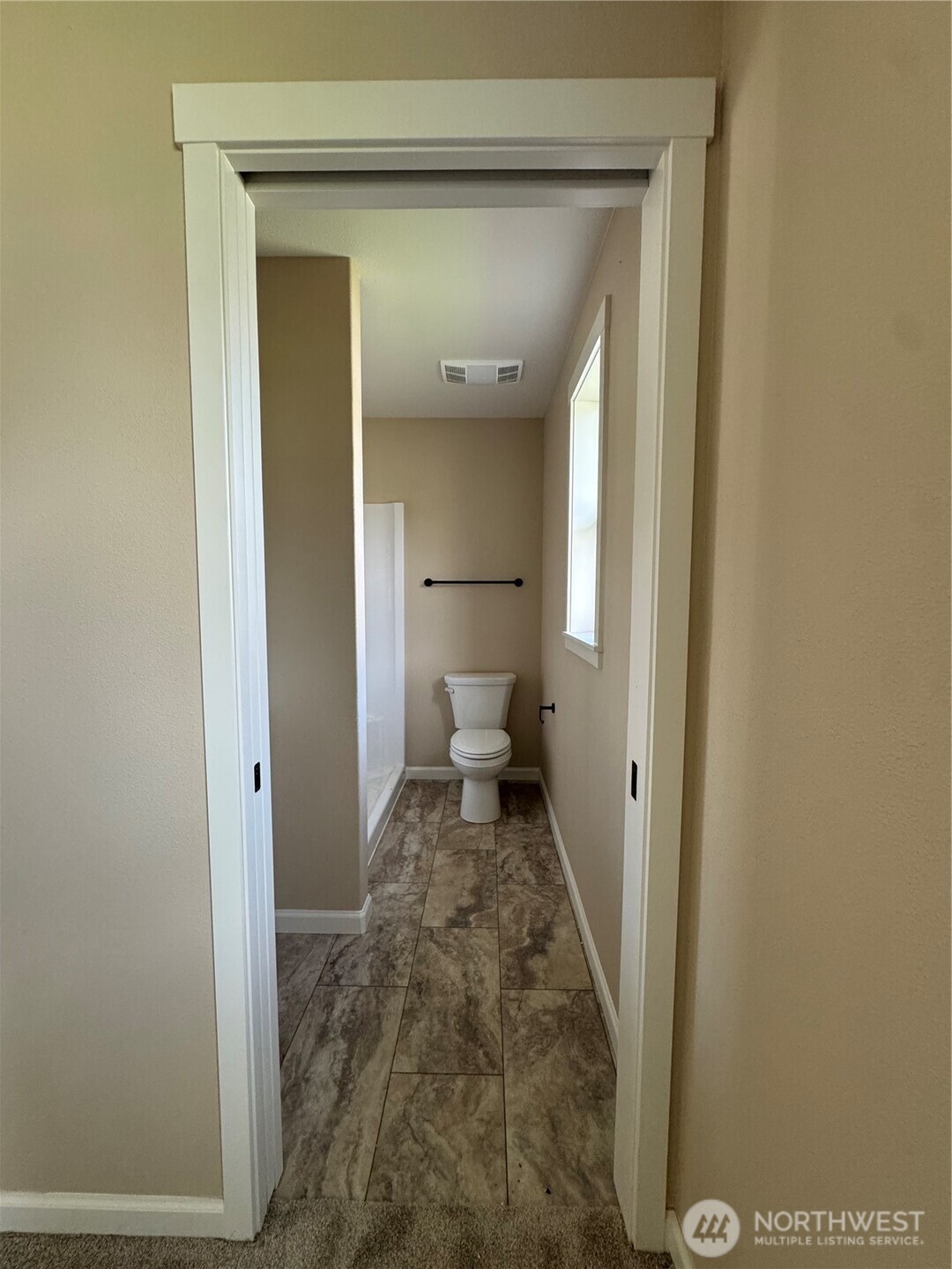 206 Douglas Street , Longview, WA 98632