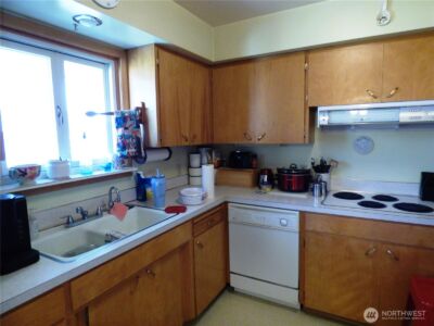 212 7th Street S, Brewster, WA 98812 - Photo 13