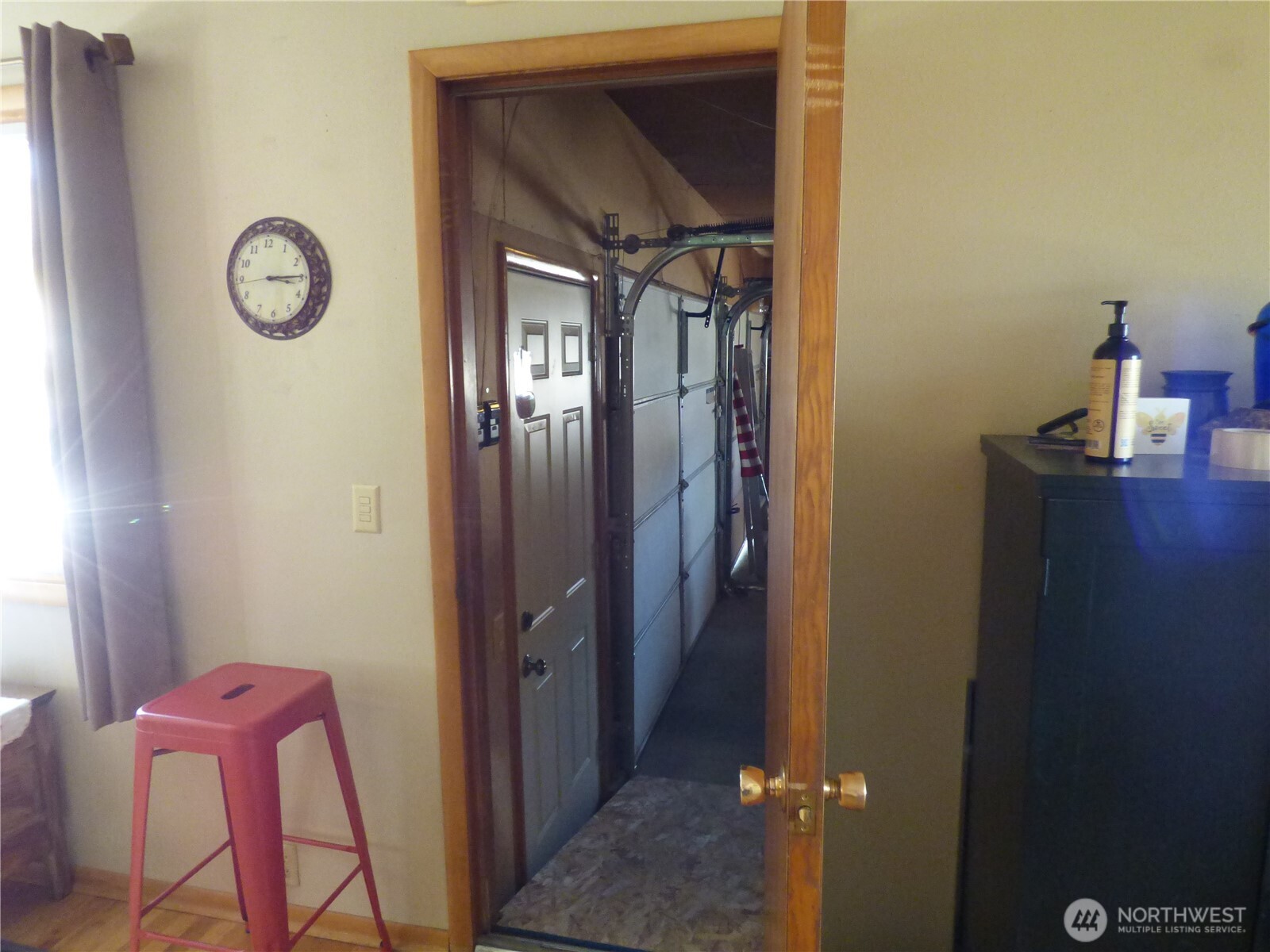 212 7th Street S, Brewster, WA 98812