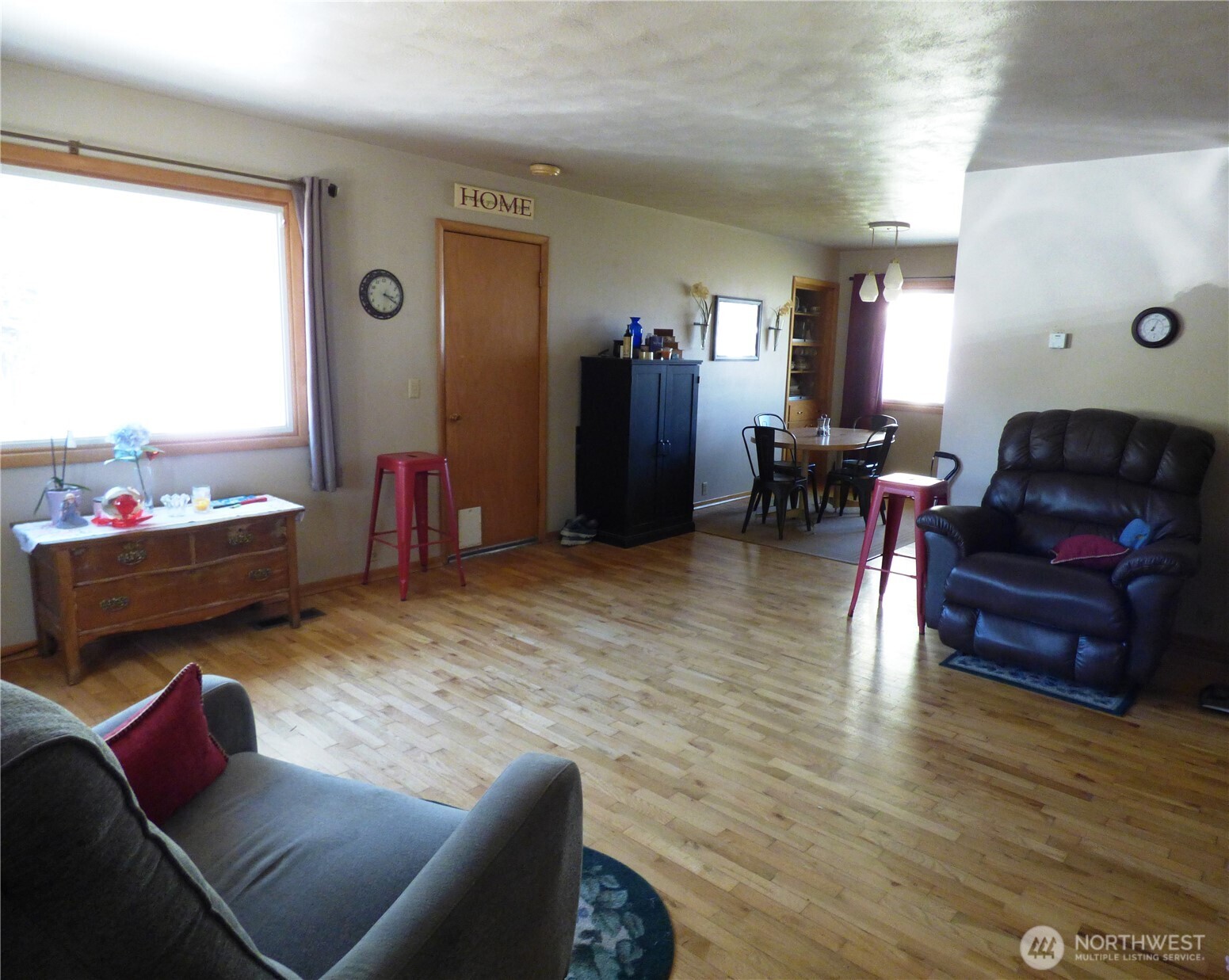 212 7th Street S, Brewster, WA 98812