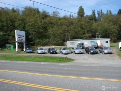 9176 State Route 525 , Clinton, WA 98236