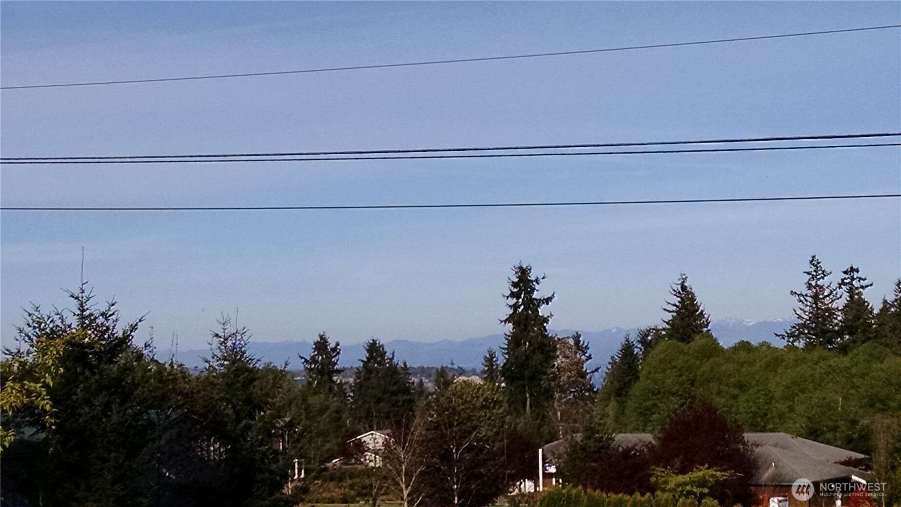 9176 State Route 525 , Clinton, WA 98236