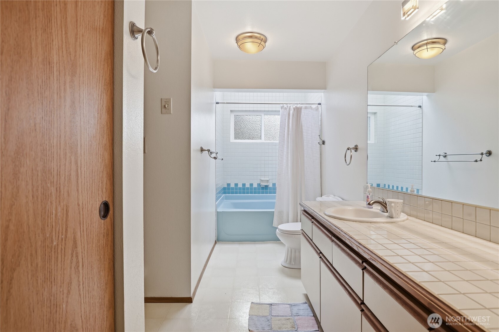 21306 48th Avenue W #C2, Mountlake Terrace, WA 98043-3490