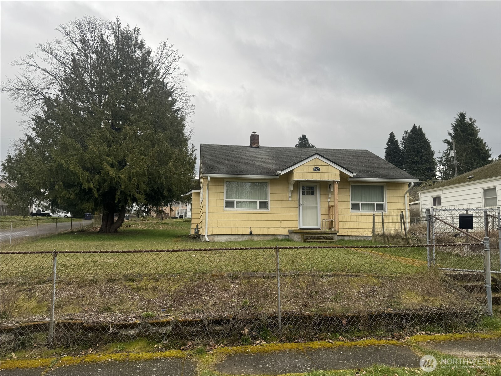 4503 E E Street , Tacoma, WA 98404