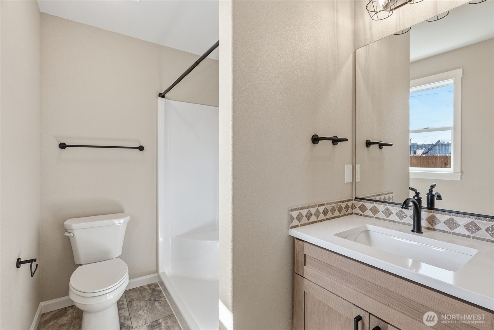 204 Douglas Street , Longview, WA 98632
