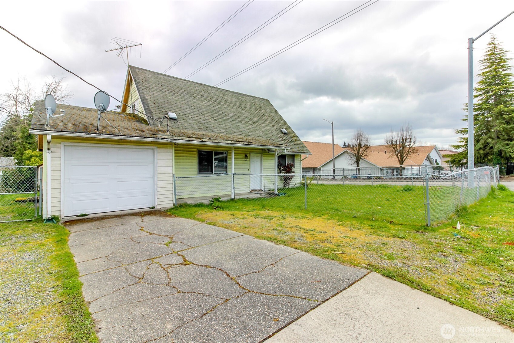 8317 S Sheridan Avenue , Tacoma, WA 98408