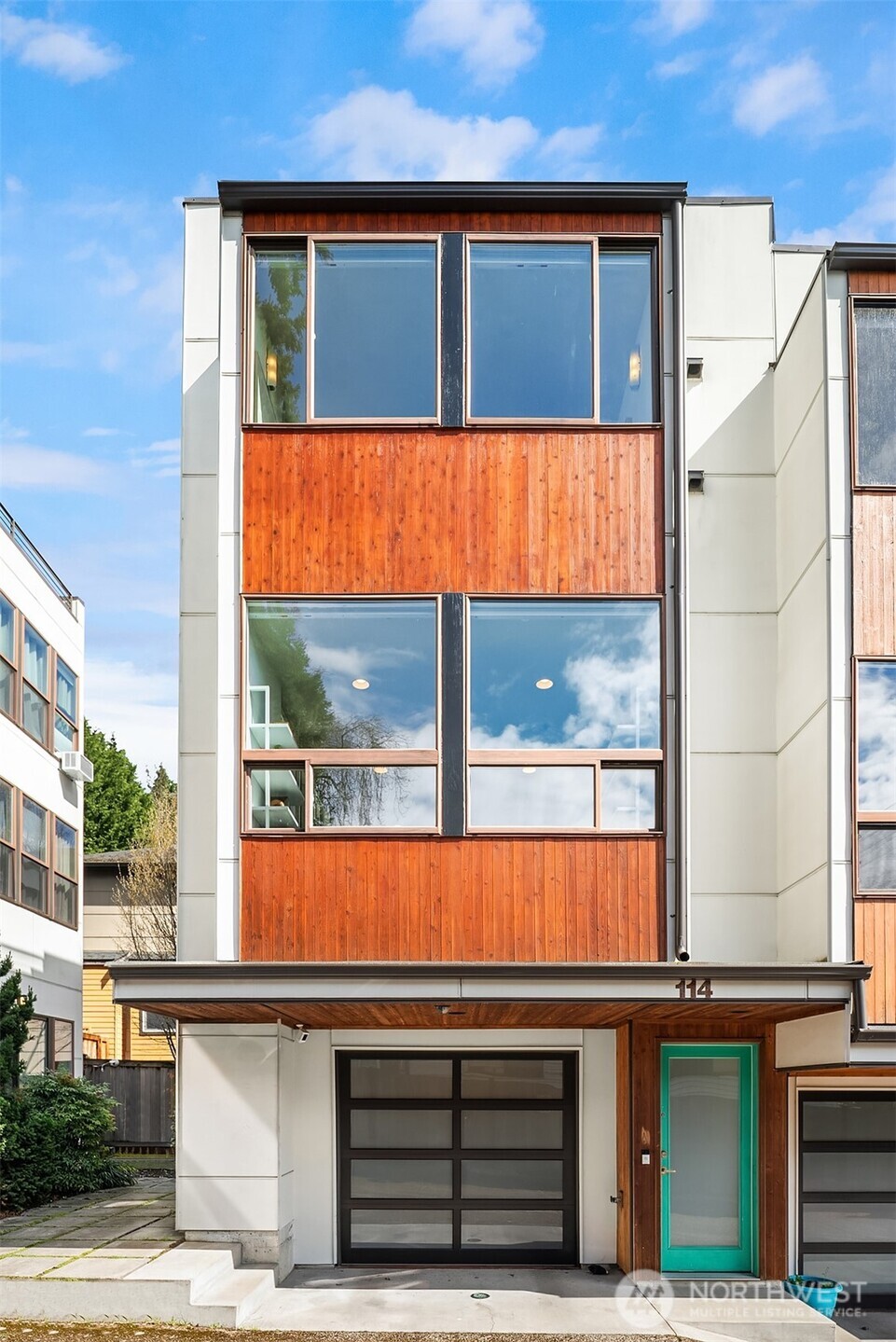 114 N 39th Street , Seattle, WA 98103