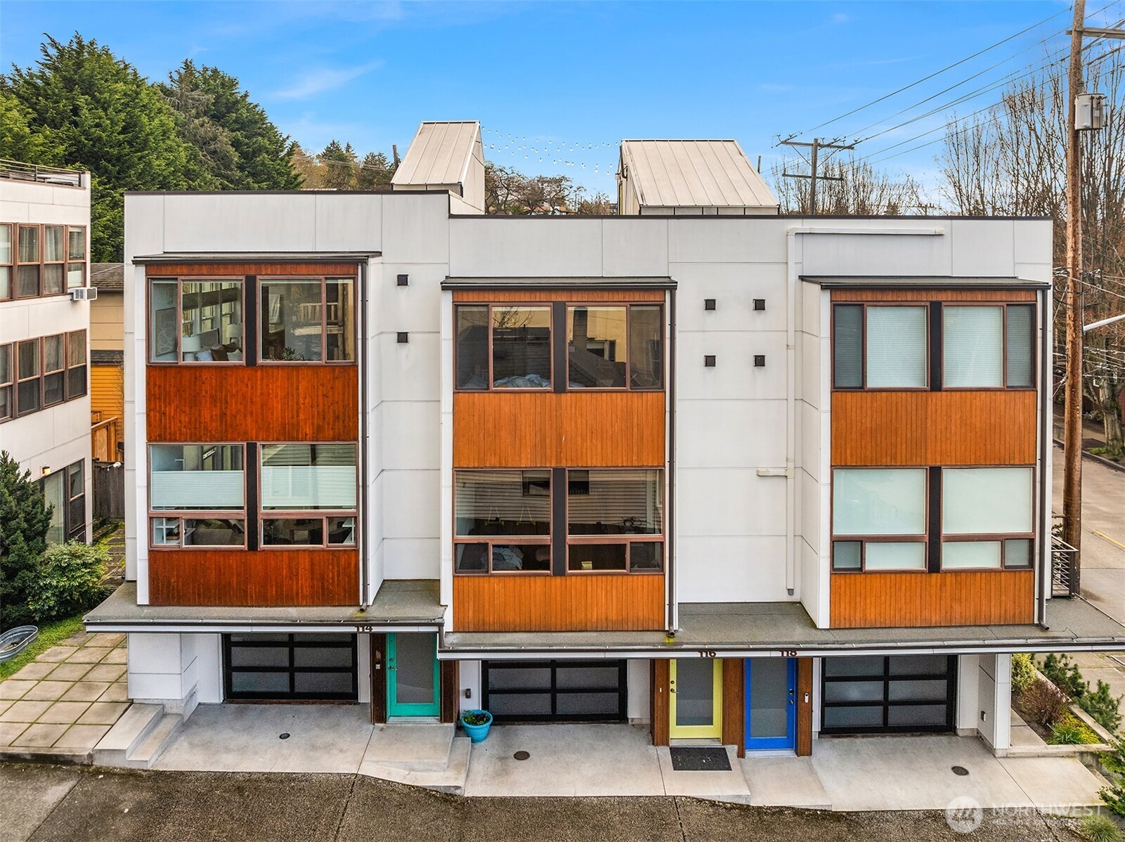 114 N 39th Street , Seattle, WA 98103