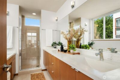 114 N 39th Street , Seattle, WA 98103 - Photo 13