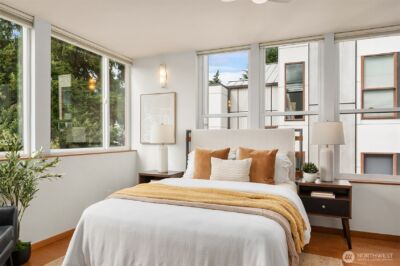 114 N 39th Street , Seattle, WA 98103 - Photo 10