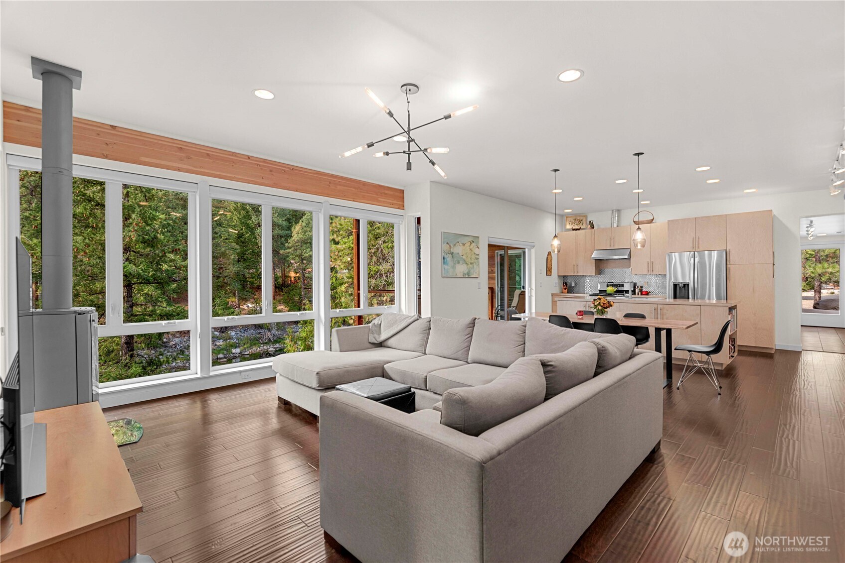 8970 Icicle Road , Leavenworth, WA 98826