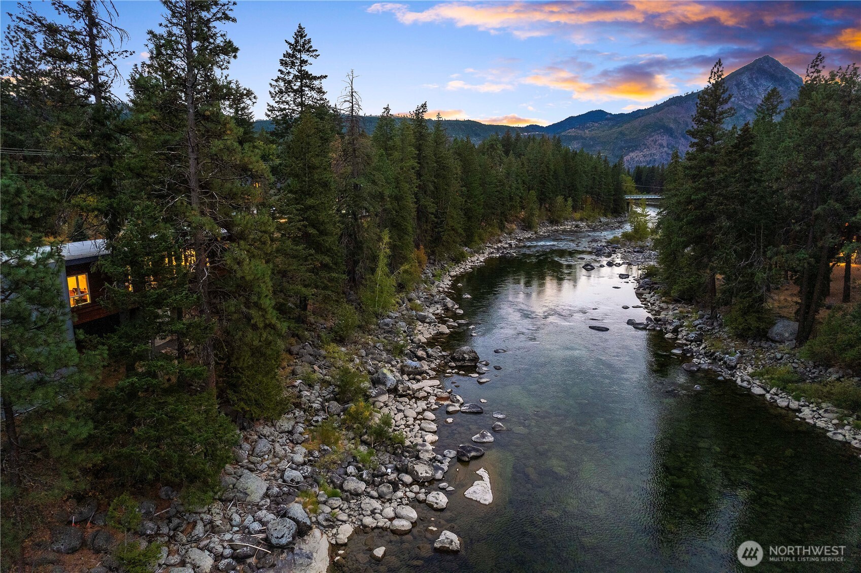 8970 Icicle Road , Leavenworth, WA 98826