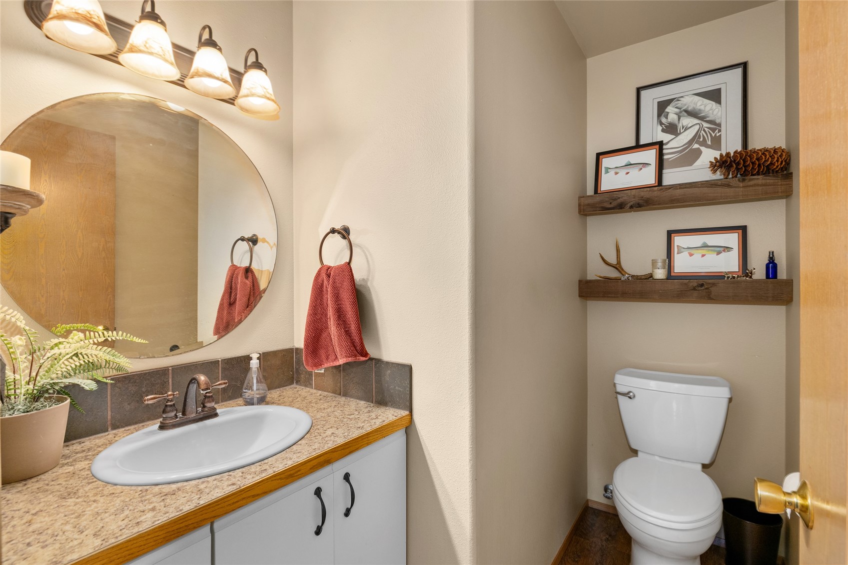 4010 Teanaway Middle Fork Road , Cle Elum, WA 98922-9256