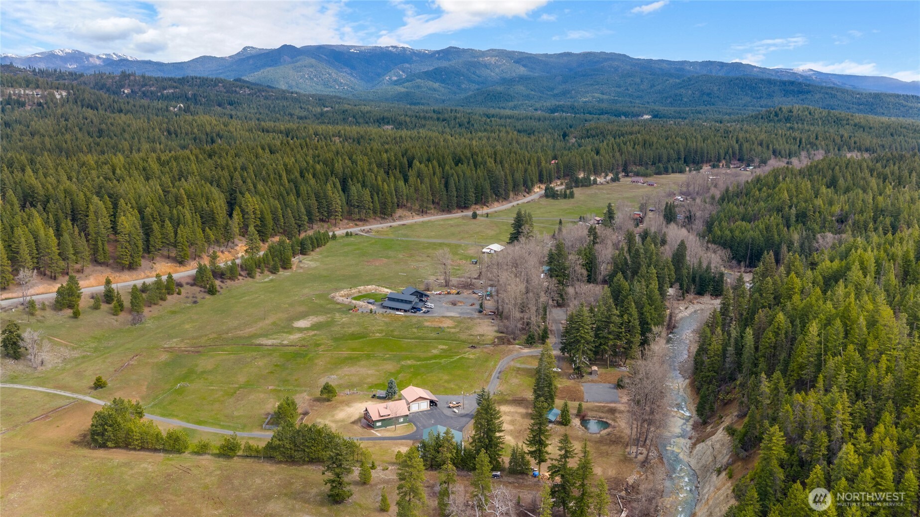 4010 Teanaway Middle Fork Road , Cle Elum, WA 98922-9256