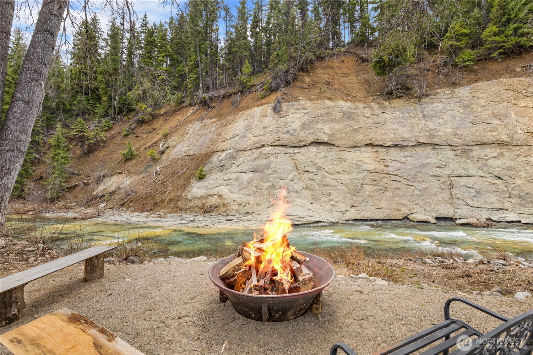 4010 Teanaway Middle Fork Road , Cle Elum, WA 98922-9256