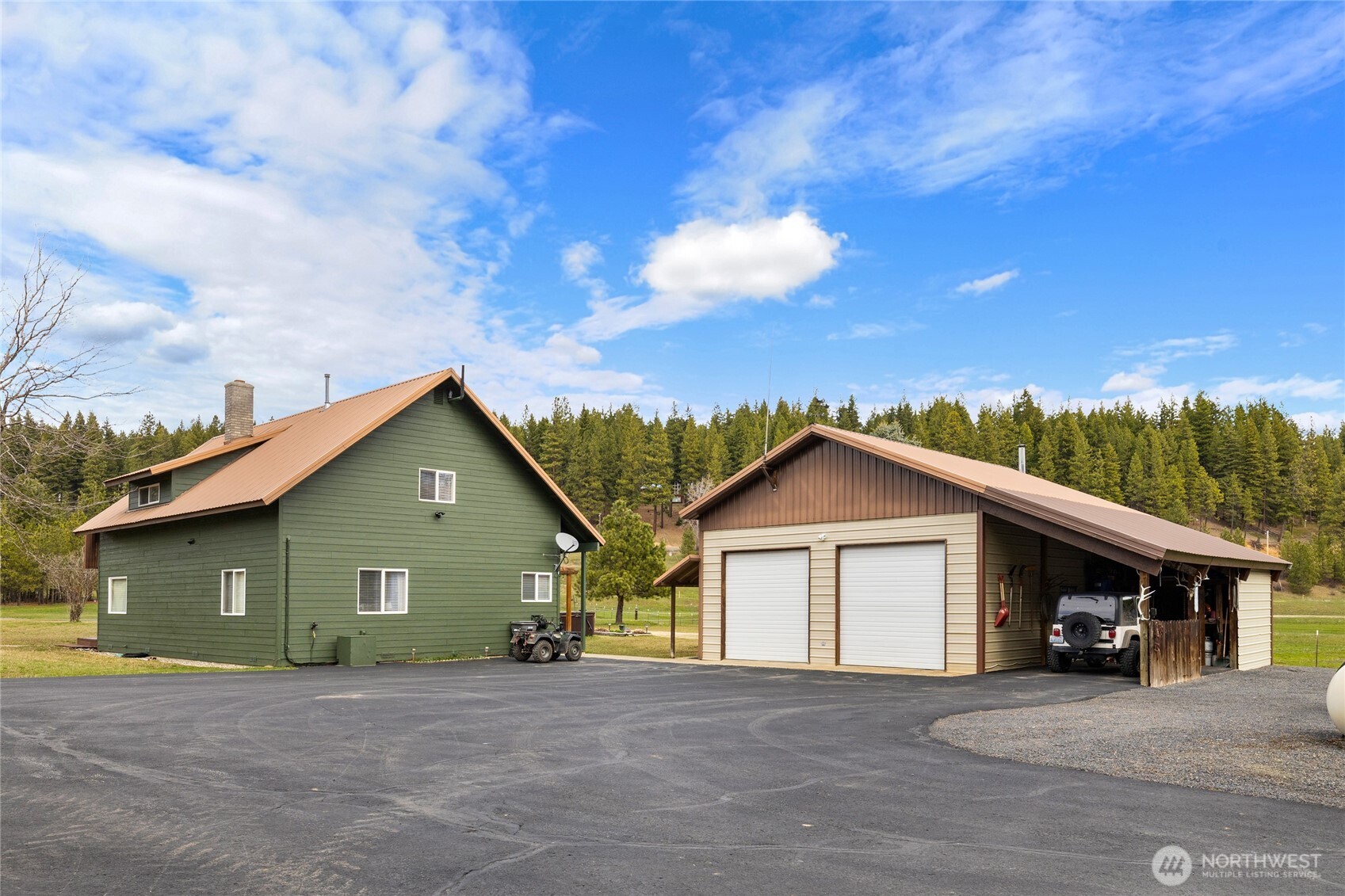 4010 Teanaway Middle Fork Road , Cle Elum, WA 98922-9256