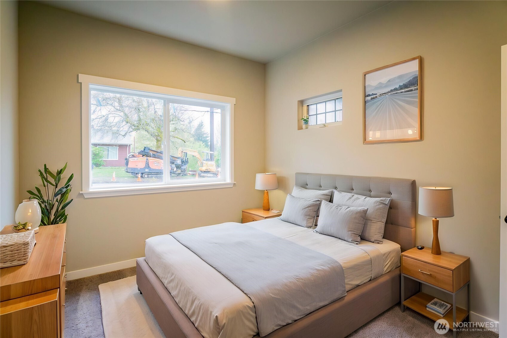 926 TULLIS Street NE, Olympia, WA 98506