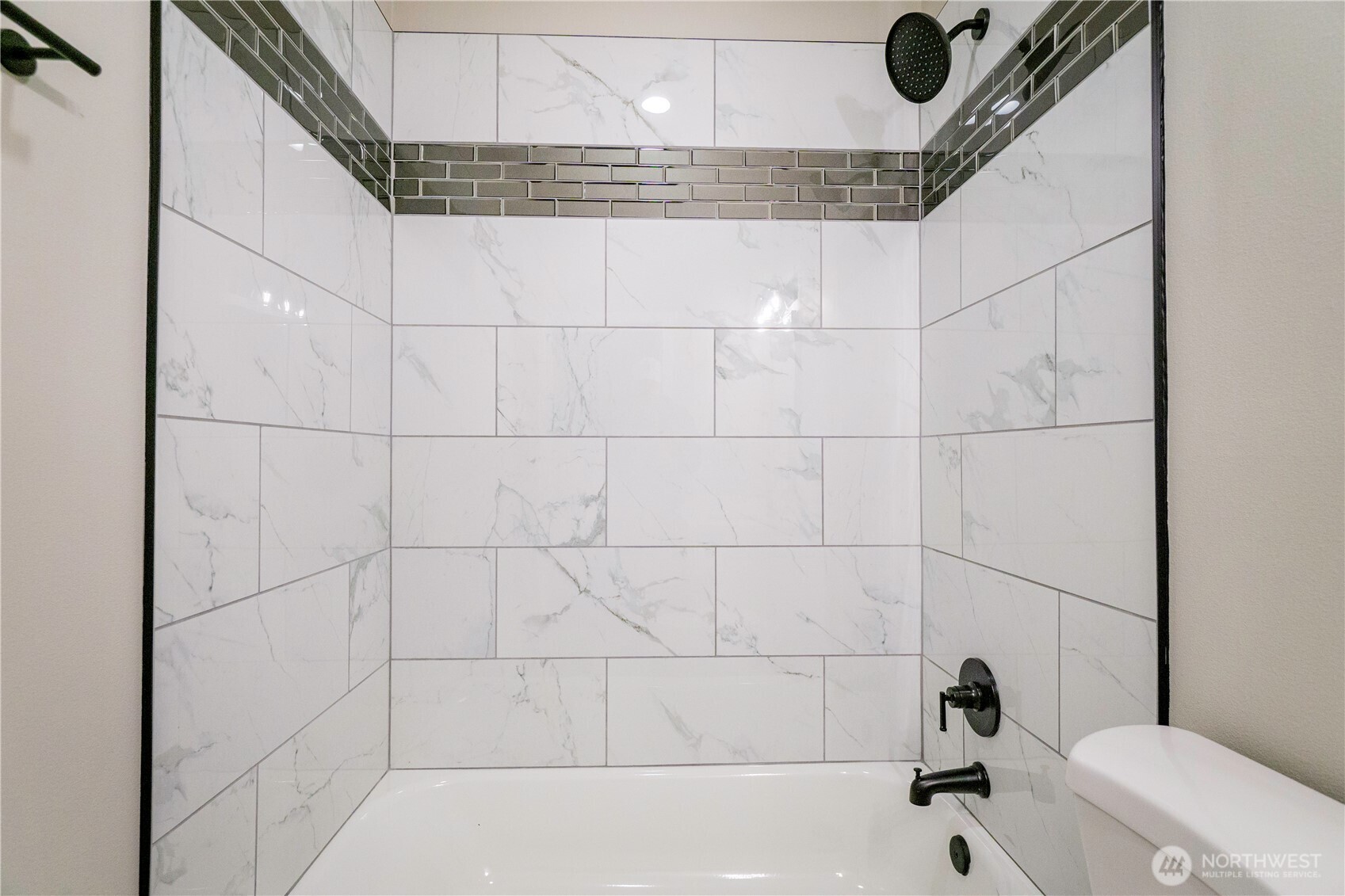 926 TULLIS Street NE, Olympia, WA 98506