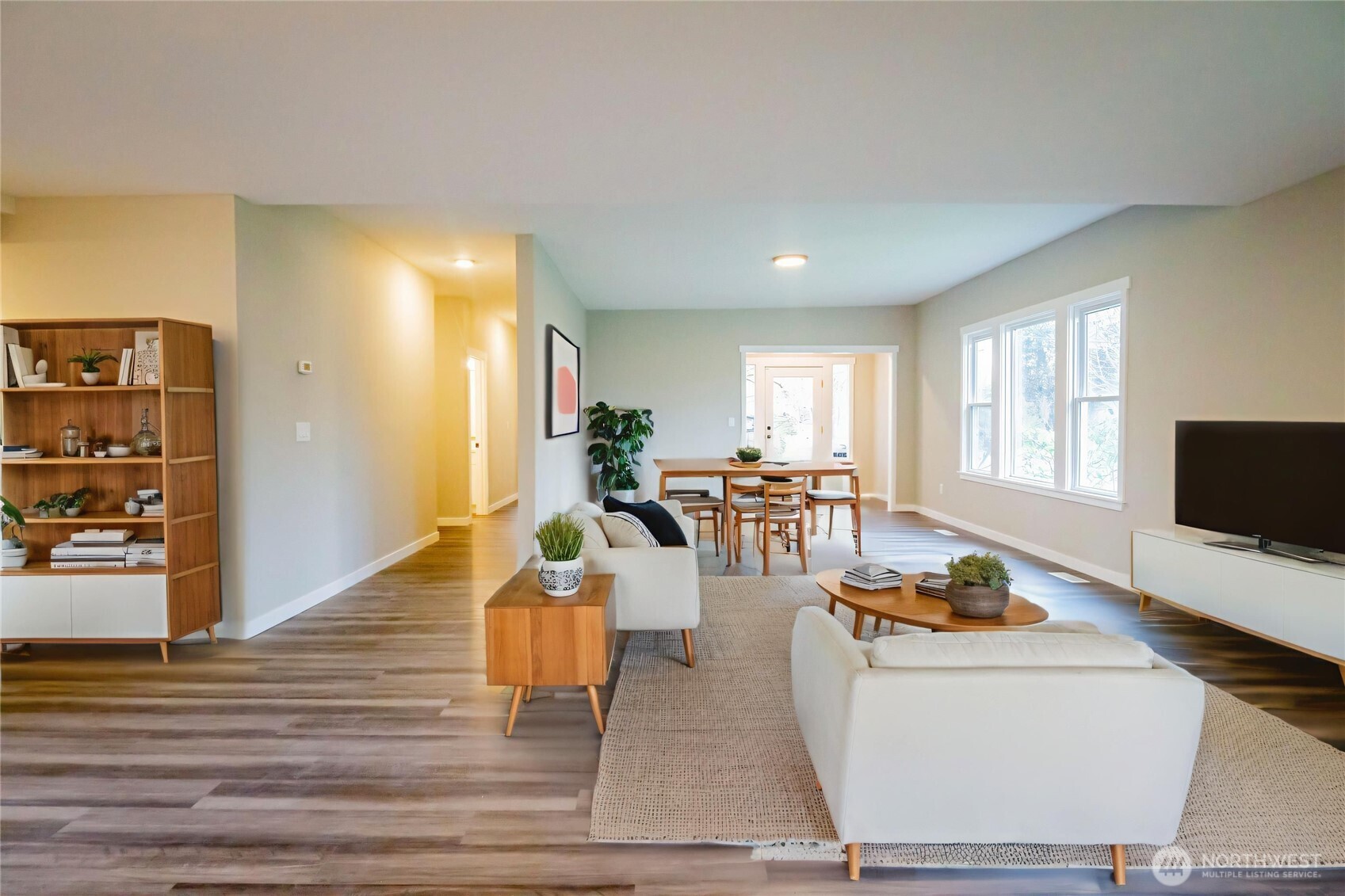 926 TULLIS Street NE, Olympia, WA 98506