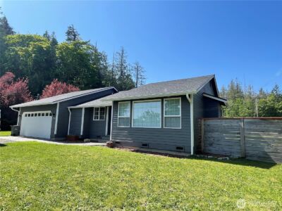 1988 Cascade View Drive , Camano Island, WA 98282