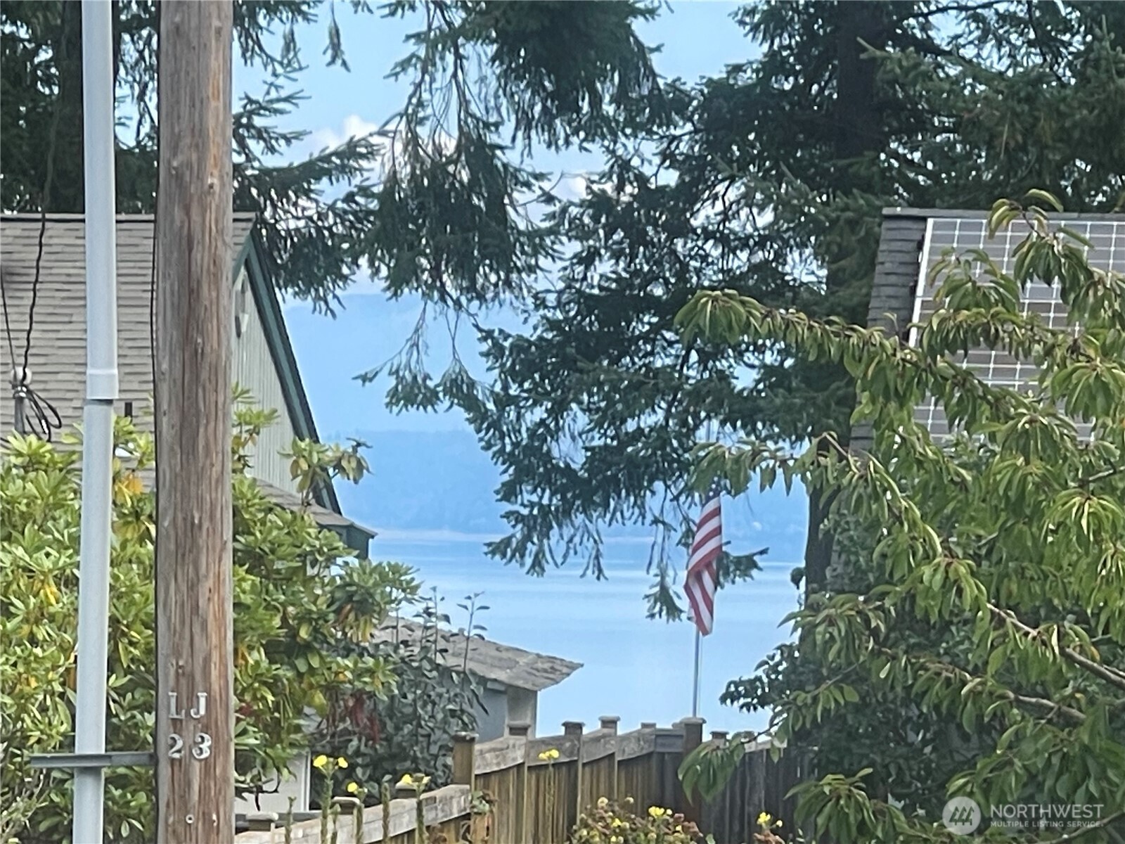 1988 Cascade View Drive , Camano Island, WA 98282